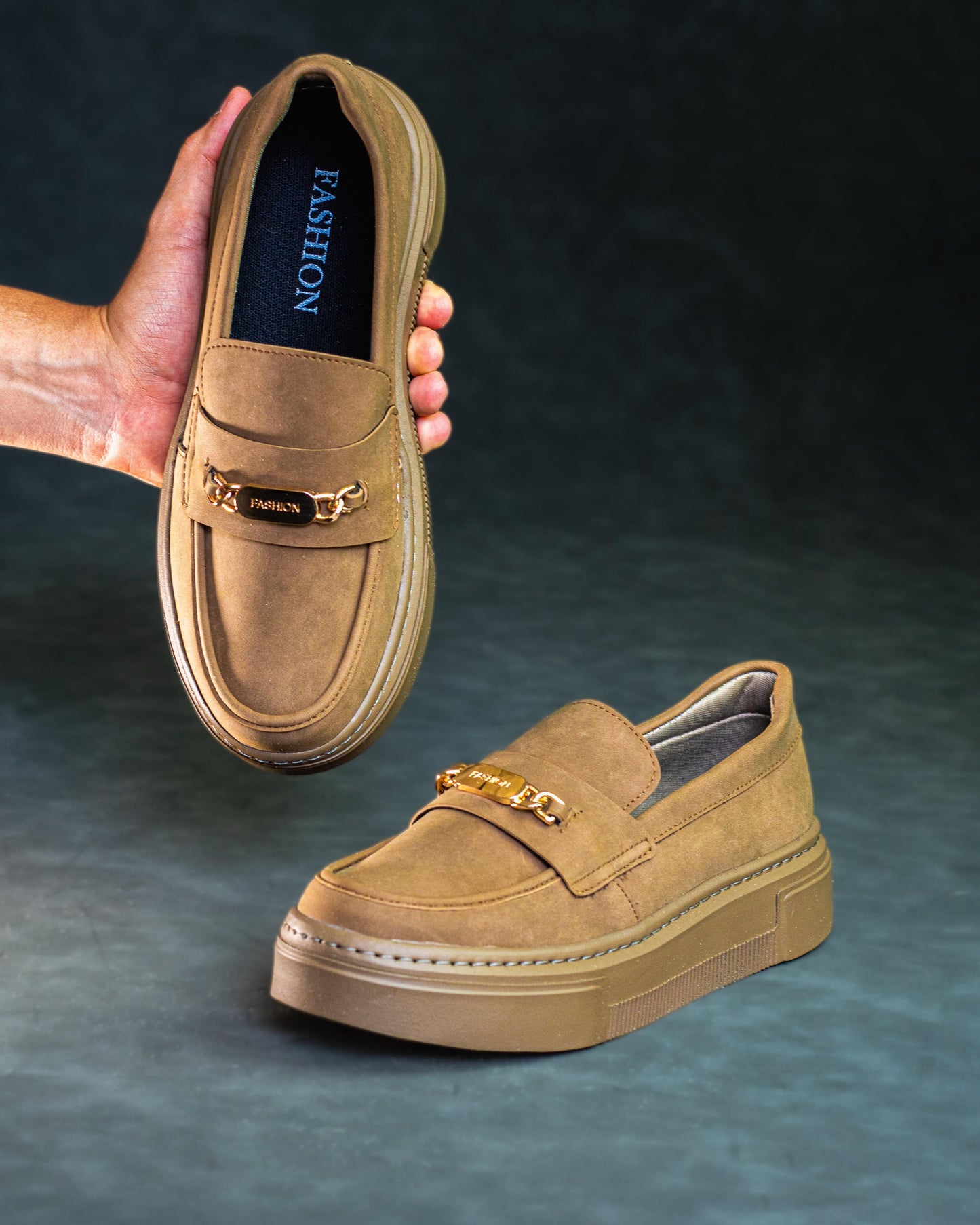 gid://shopify/MediaImage/24956962275422